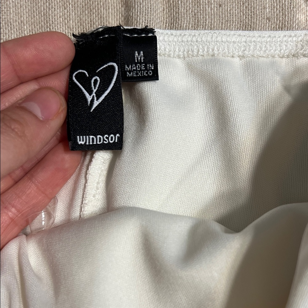 Windsor Strapless White Dress - Picture 2 of 4